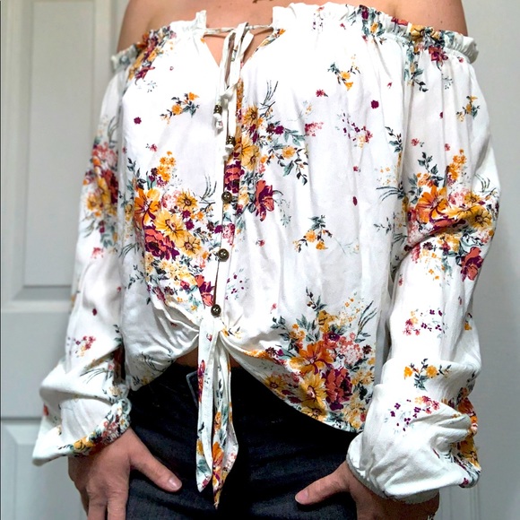 Rewind brand off shoulders, brand new with tags - Picture 1 of 4